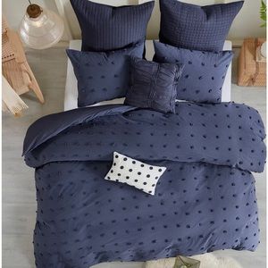URBAN HABITAT
Cotton 5-Pc. Twin/Twin XL Comforter Set. Color INDIGO BLUE